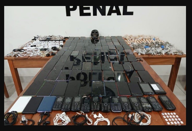 Mais de 100 celulares e grande quantidade de drogas são apreendidos na Penitenciária da Mata Grande