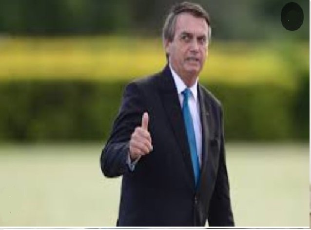 ‘Tem medo de sair às ruas e ser vaiado’, diz Bolsonaro sobre Lula estar ausente em comícios eleitorais