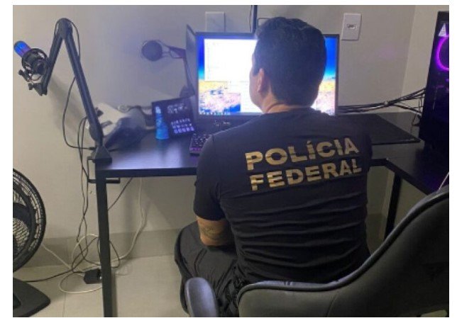 PF cumpre mandado contra pedófilo que 'guardava' mais de mil vídeos e fotos de crianças sendo abusadas