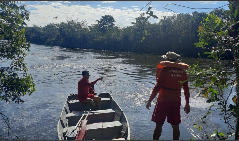 Pai morre afogado ao pegar chinelo do filho que caiu no Rio das Mortes, em cidade de MT.