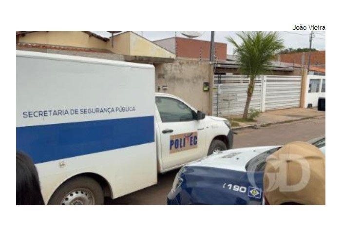 Mulher é morta enquanto falava com irmão pelo telefone; ele ouviu os tiros