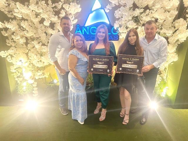 Destaque da Ângulo Pesquisas foi sucesso e publico aplaudiu participação da Narcisa no evento.