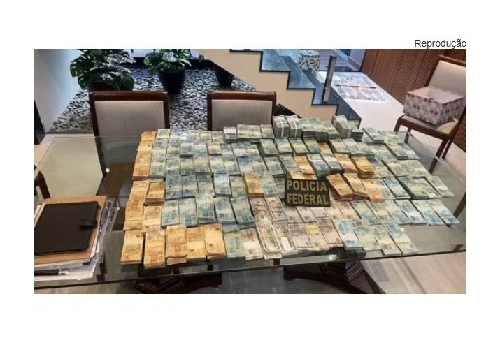 PF apreende quase R$ 3 mi com juiz na mesma operação em que empresário de MT foi alvo