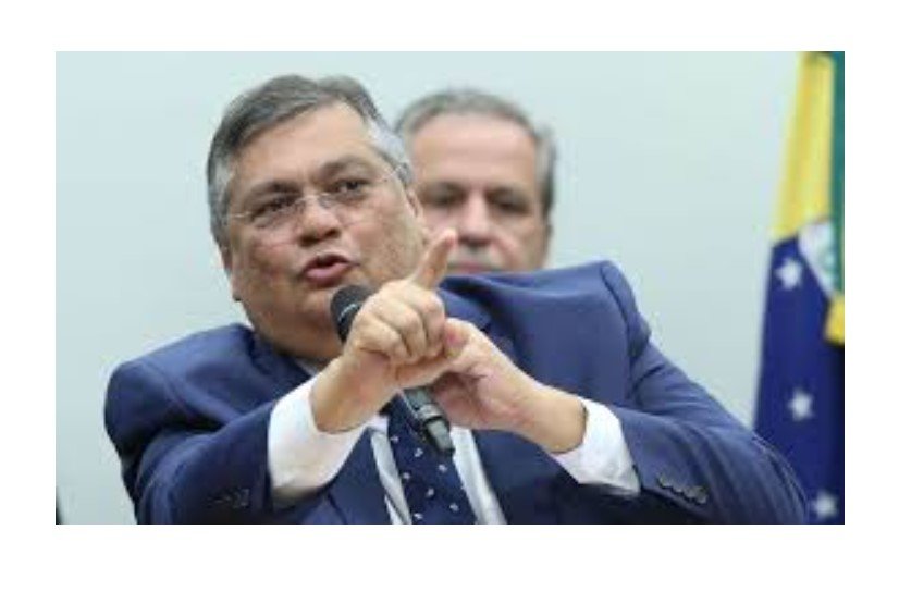 Ministro do STF alega ‘Homofobia’ e censura livros jurídicos