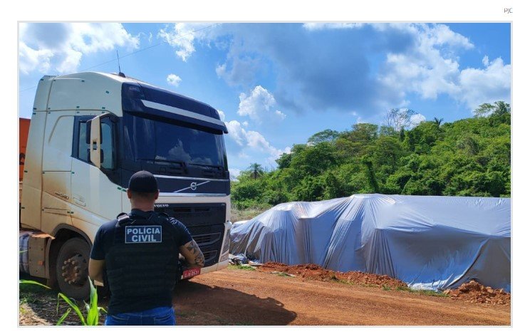 Caminhoneiro é preso com carga de 46 toleladas de fertilizante falso