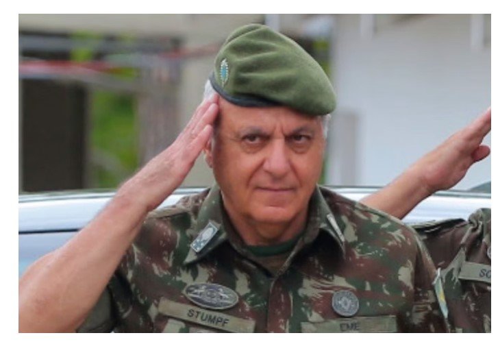 General é apontado como 'informante' de Moraes por bolsonaristas
