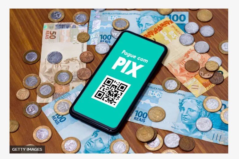 Pix: o que o governo faz com monitoramento das transações? Que dados são enviados à Receita?