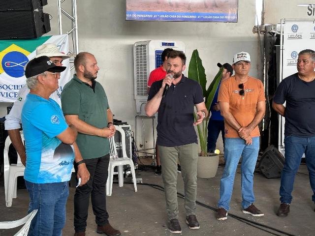 Leilao de gado da Sociedade São Vicente de Paulo (Pereigrinos) e foi um sucesso! (Vídeo)