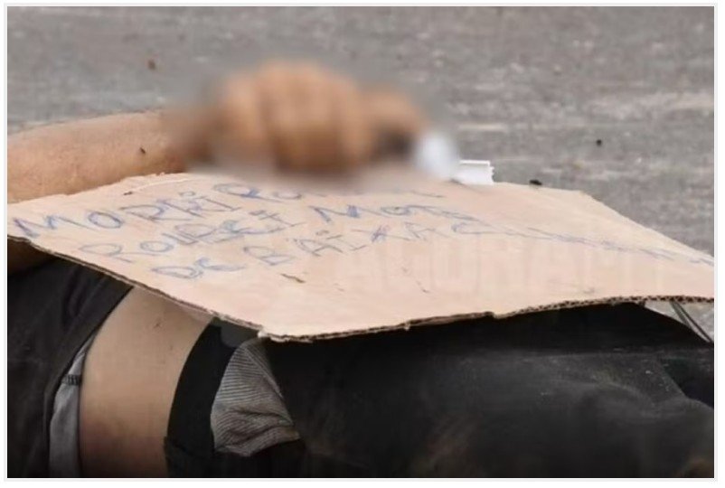 'Morri porque roubei moto' diz cartaz ao lado de corpo encontrado em MT