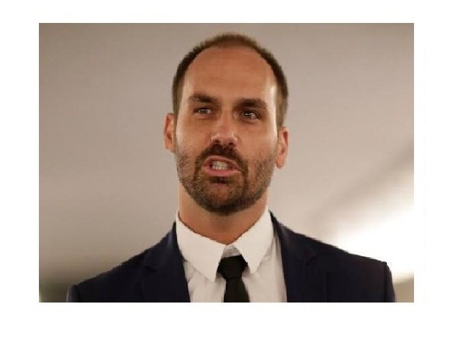 No que se baseia a queixa-crime do PT contra Eduardo Bolsonaro