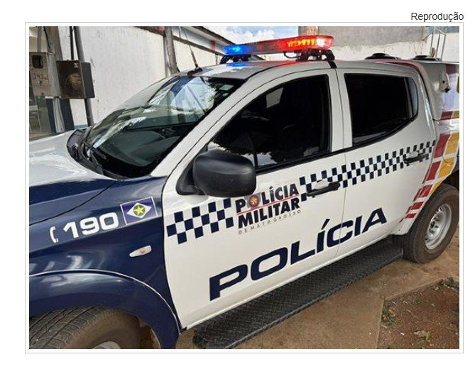Idoso é preso após perseguir e assediar meninas, de 13 e 15 anos; tentou pegar nos peitos da vítima na porta de casa