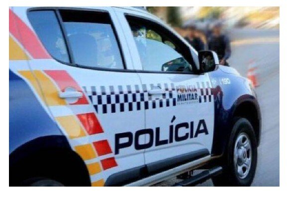 Mulher é internada após tomar café envenenado pelo marido