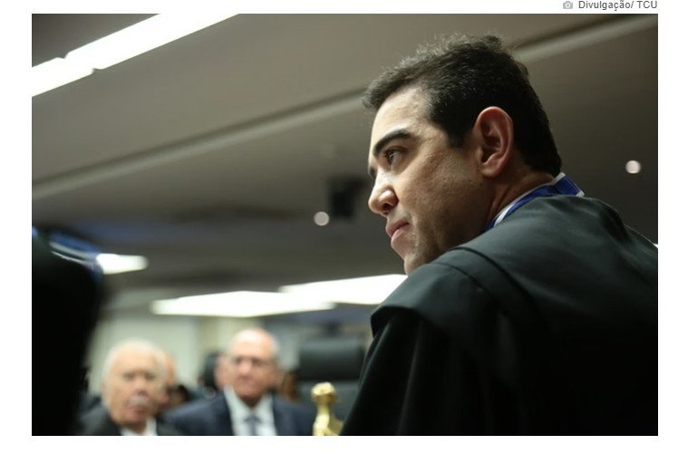'Estou muito frustrado', diz ministro do TCU após colega segurar julgamento sobre farra do INSS