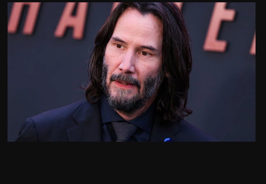 "Não consigo acreditar": Keanu Reeves se apaixonou por atriz em gravação de filme – mas nunca soube que o sentimento era recíproco