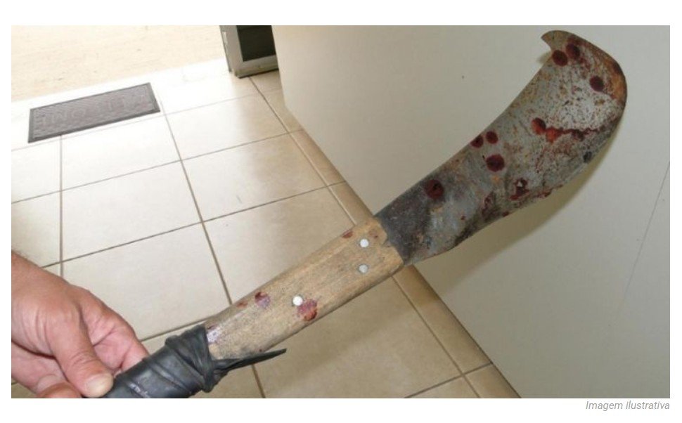 Homem de 48 anos é assassinado a golpes de facão; autor é preso