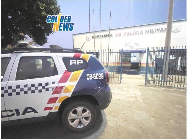 COLÍDER: Veículos colidem dentro do bairro Everest, condutoras saem ilesas.