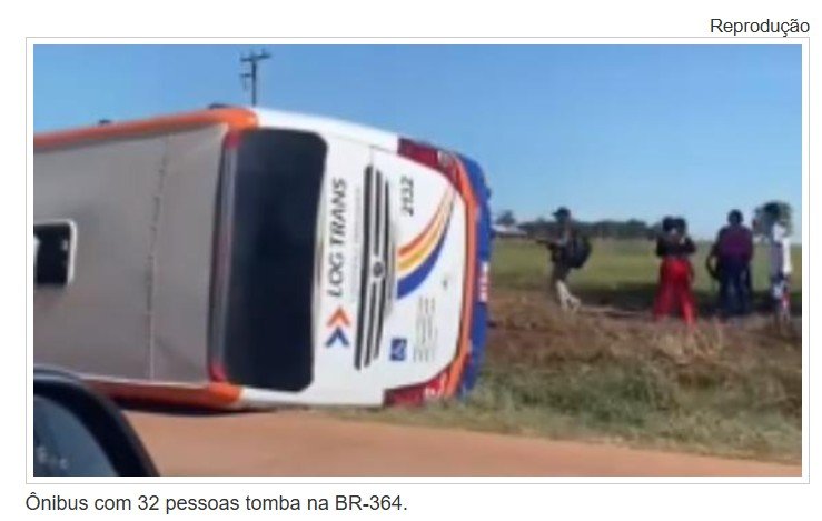 Ônibus com 32 pessoas tomba na BR-364