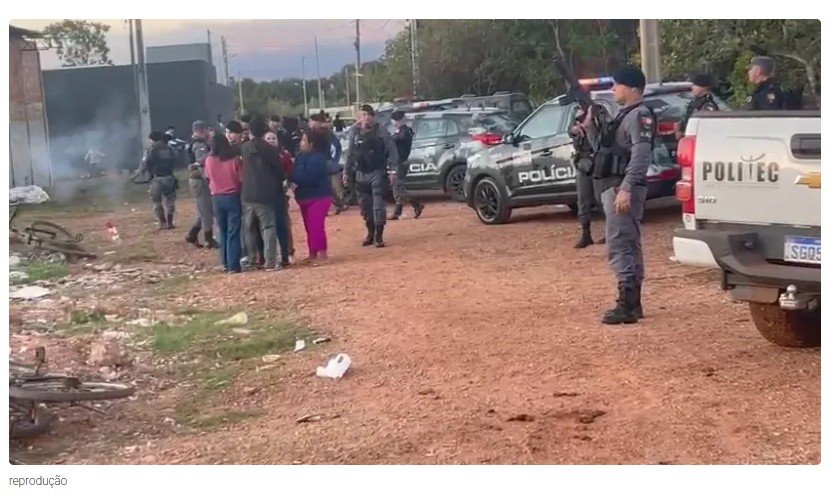 Dois morrem durante confronto com PMs na capital do estado de MT,