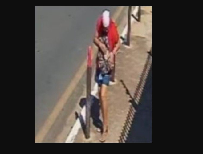 Vídeo mostra últimos passos de mulher assassinada dentro da UFMT