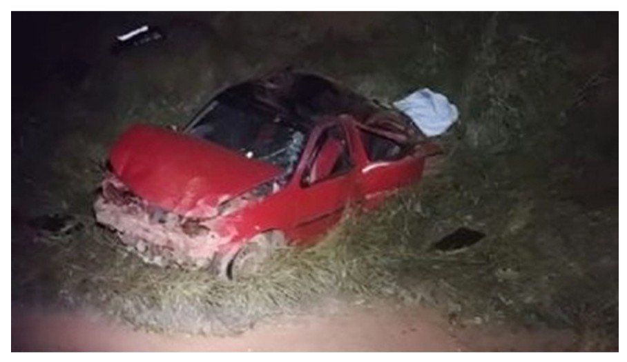 Capotamento em estrada mata bebê e 2 adultos em MT