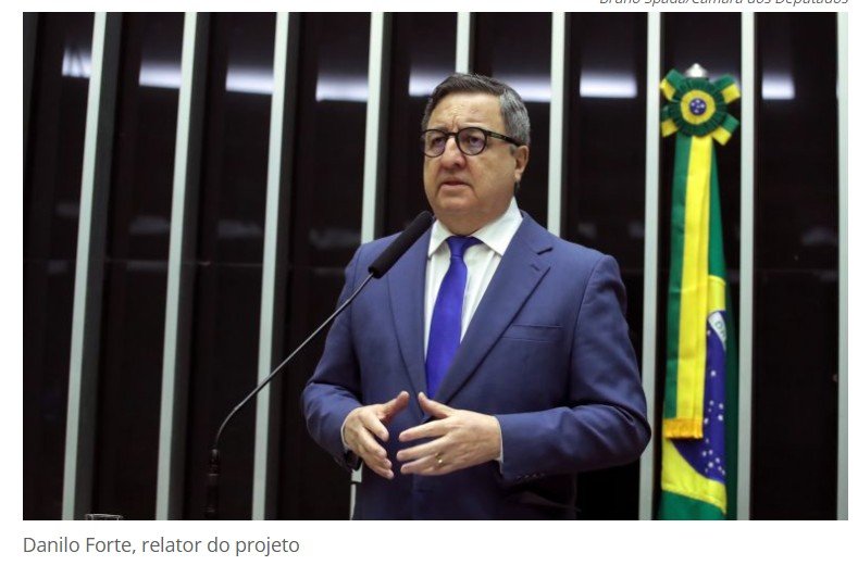 Câmara aprova projeto que proíbe cobrança para sindicatos na folha de aposentados do INSS