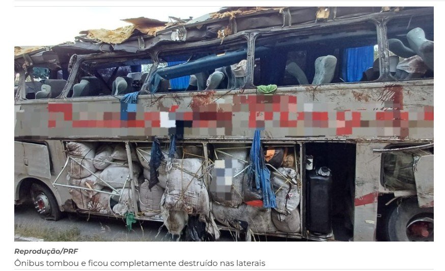 Acidente com ônibus deixa 17 mortos na BR-423, em Pernambuco