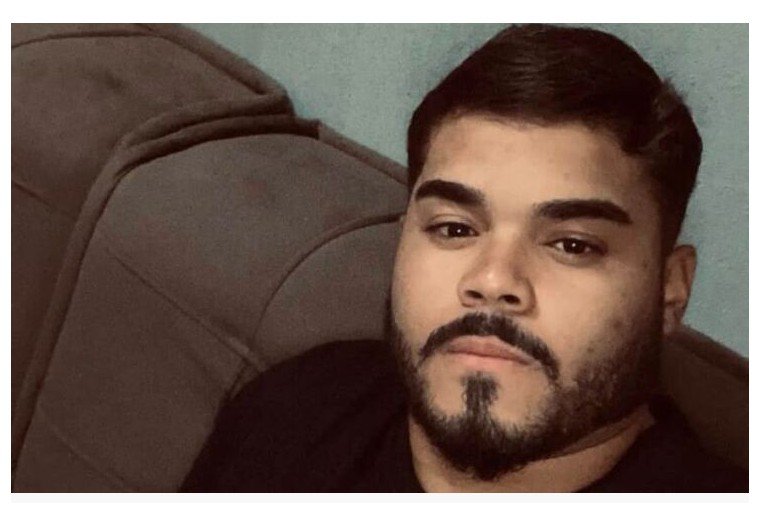 jovem é assassinado dentro de sorveteria
