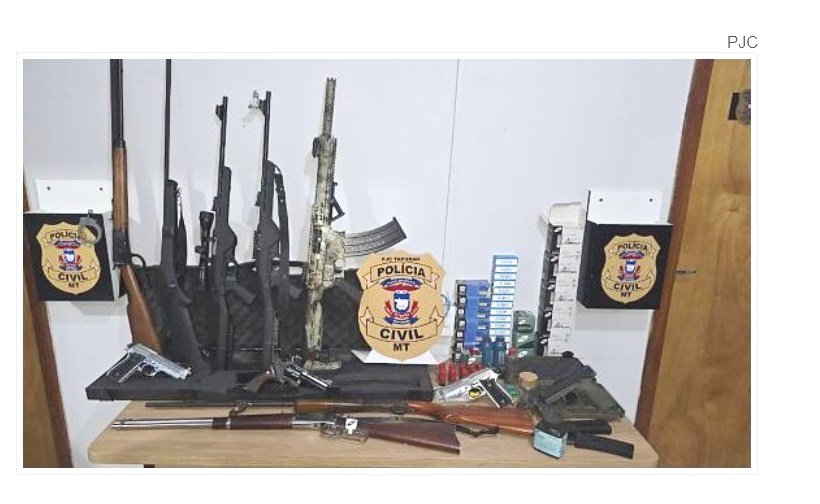 Polícia apreende mais de 2.200 munições e 11 armas após prender bêbado que dava tiros para o alto