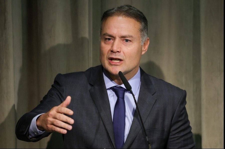 CNH sem autoescola vai sair neste mês, diz ministro dos Transportes