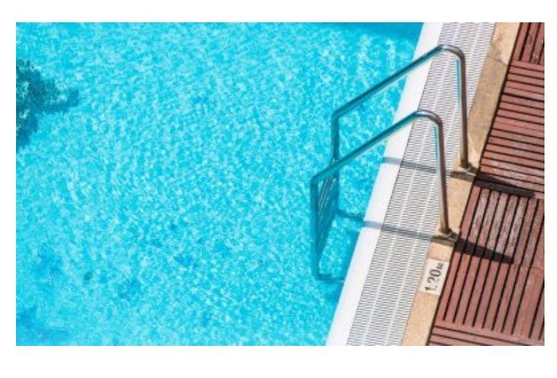 Bebê de 1 ano morre após se afogar em piscina em MT