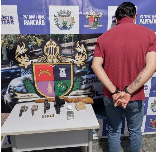 Polícia Militar prende homem com armas, munições e drogas em cidade de MT