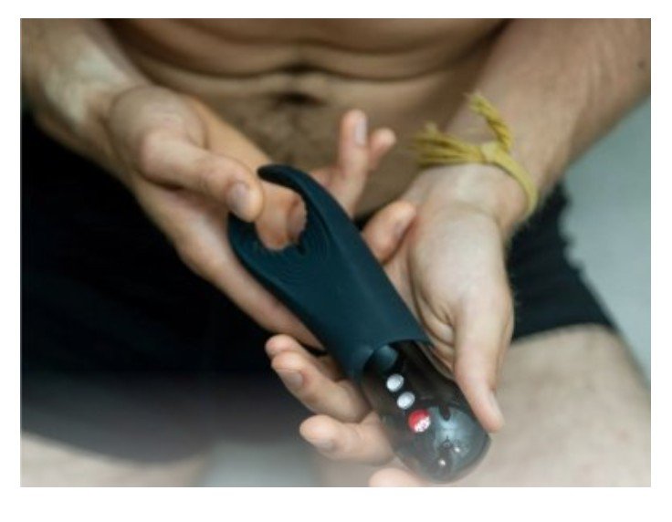 Homem põe vibrador no ânus e depois alega estupro em assalto em MT