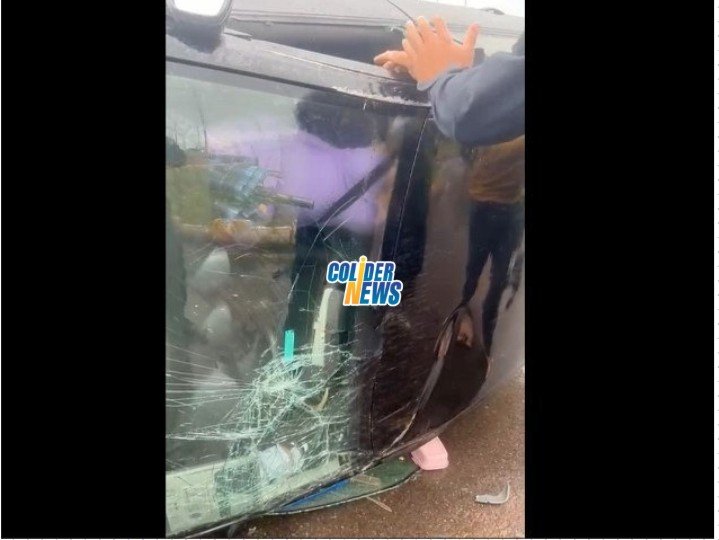 Carro com mulher gravida em Colíderacaba capotando após acidente. (Vídeo)
