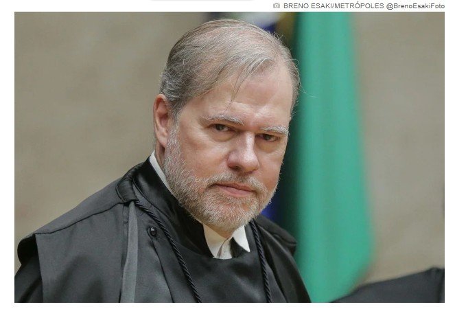 PF apresenta pedido de suspeição contra Toffoli após acessar celular de Vorcaro