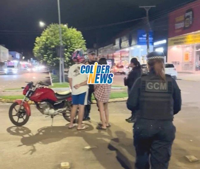 Jovem sem CNH tem moto apreendida pela GCM de Colíder, mais de 2mil de multas. (Vídeo)