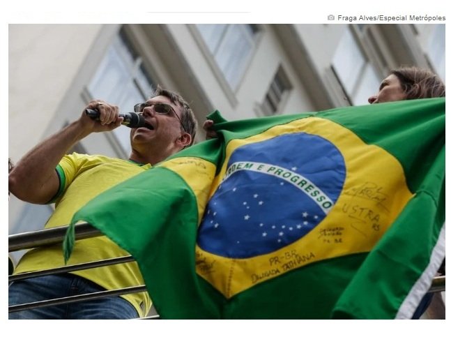 Ato em SP retoma ataques ao STF e projeta discurso eleitoral de Flávio