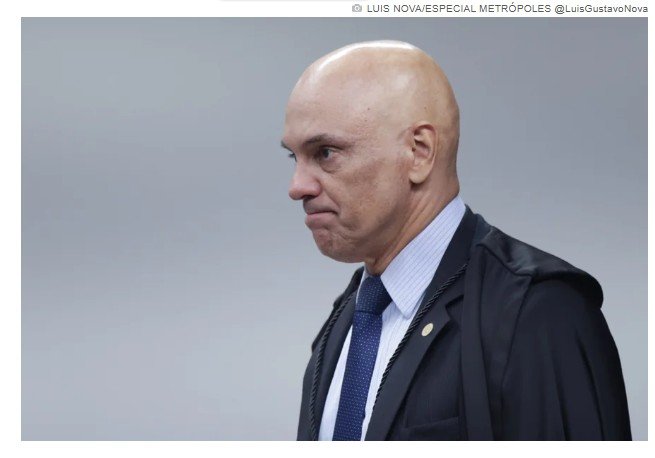 Moraes proíbe assessor de Trump de visitar Jair Bolsonaro na prisão