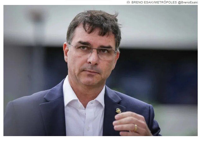Domiciliar de Bolsonaro pode tirar Flávio da disputa presidencial?