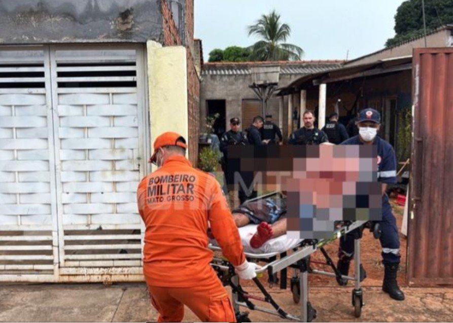 Homem mata esposa a facadas e tenta contra a vida em MT