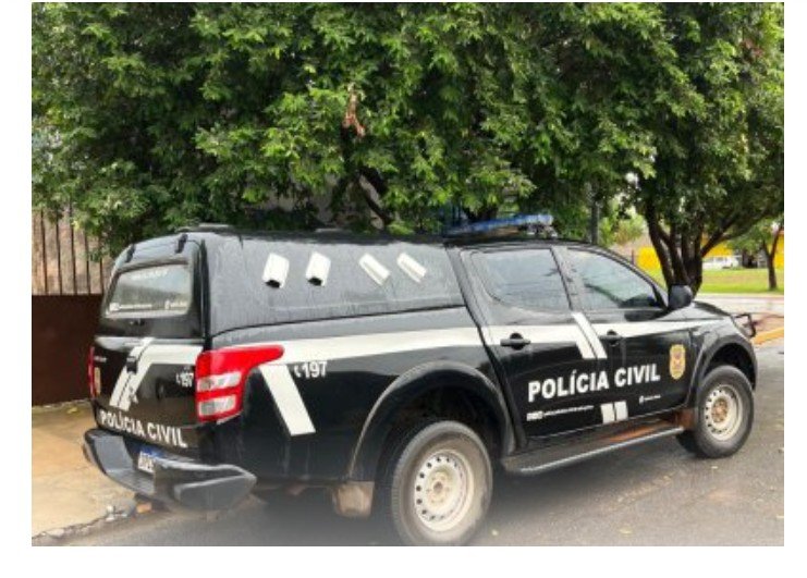 Homem espanca esposa após assassinar rival em MT