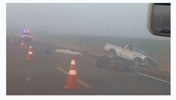 Motociclista morre após camionete invadir pista contrária e causar colisão brutal em MT; vídeo