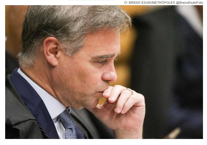 Mendonça cobra da PF materiais da quebra de sigilo da amiga de Lulinha