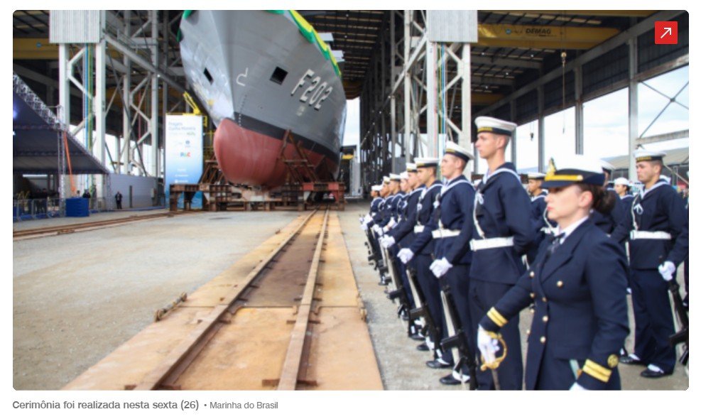 Brasil apresenta novo navio de guerra com a presença de Lula