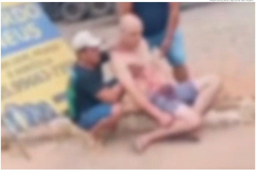 Caminhoneiro é esfaqueado e morre após briga em posto de combustíveis