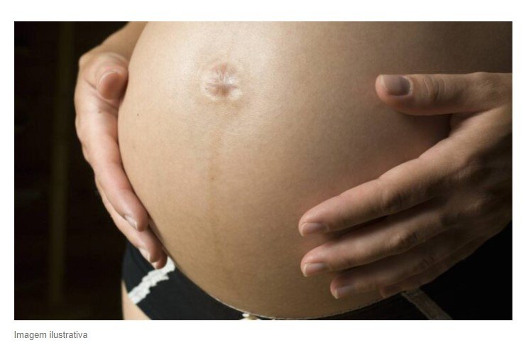 Jovem de 18 anos grávida de 5 meses é alvejada no abdômen no dia do aniversário