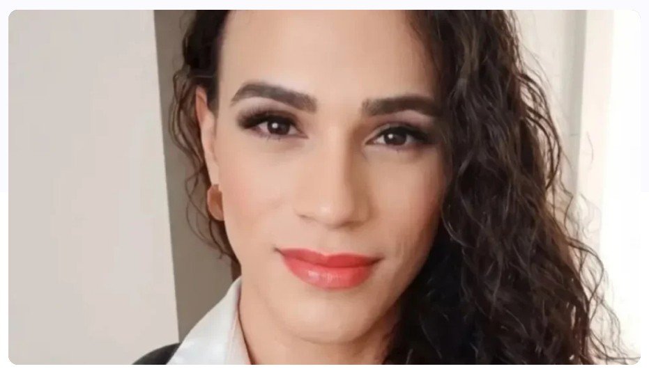 Primeira mulher trans a assumir cargo de promotora de Justiça no Brasil toma posse