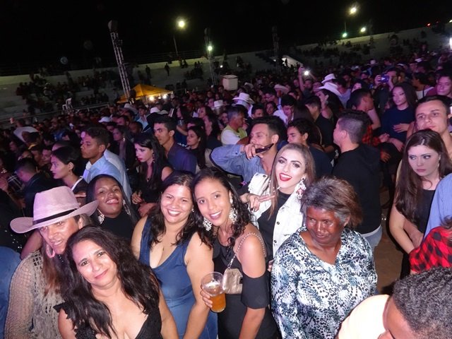 Show Thaeme & Thiago