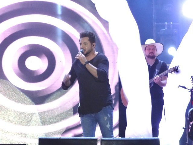 Show Thaeme & Thiago