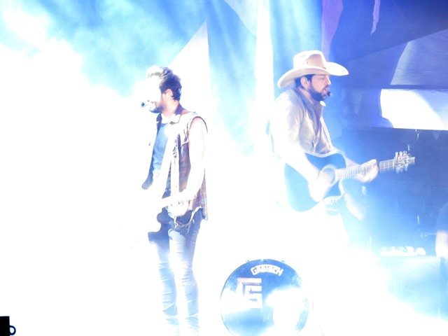 Show da Dupla Fernando & Sorocaba