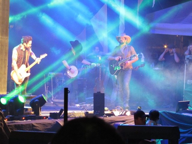 Show da Dupla Fernando & Sorocaba parte 02
